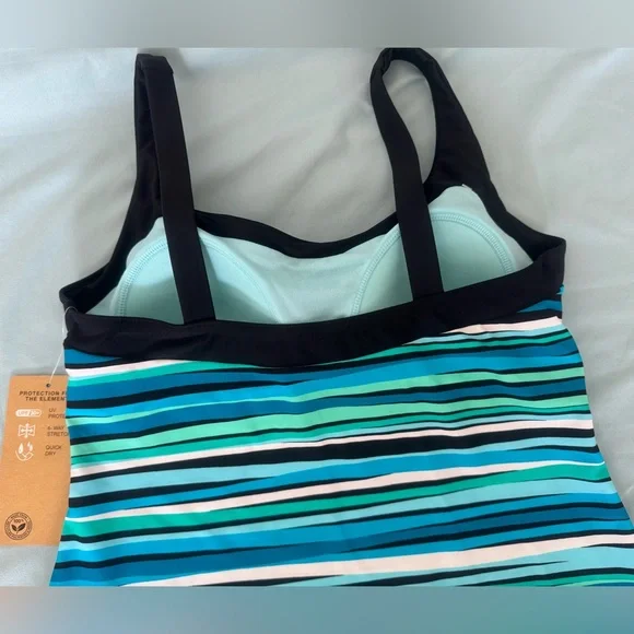 ZeroXposur Tankini Swimsuit Top - Picture 4 of 6